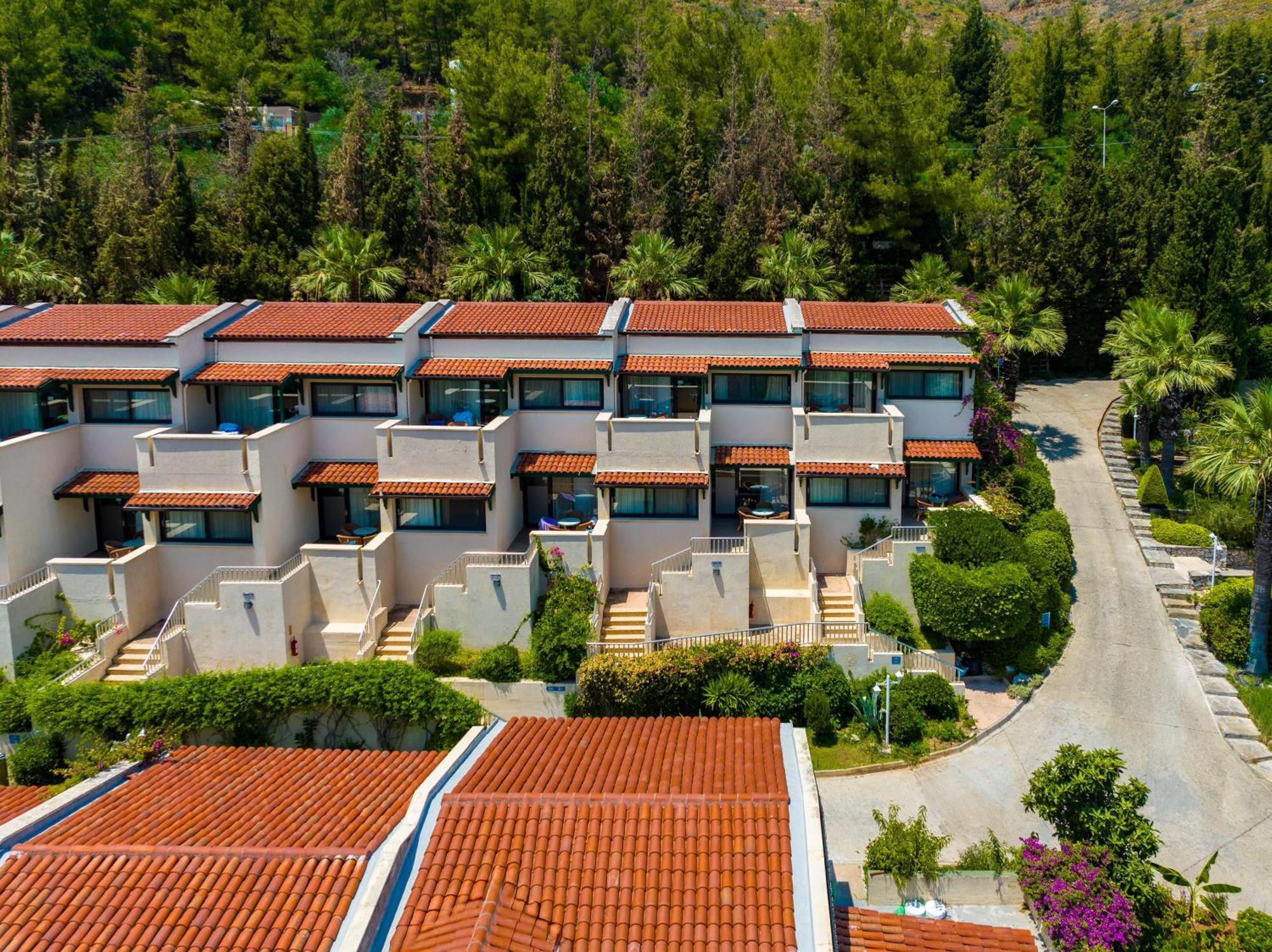 Labranda Mares Marmaris Hotel Dış mekan fotoğraf The Village