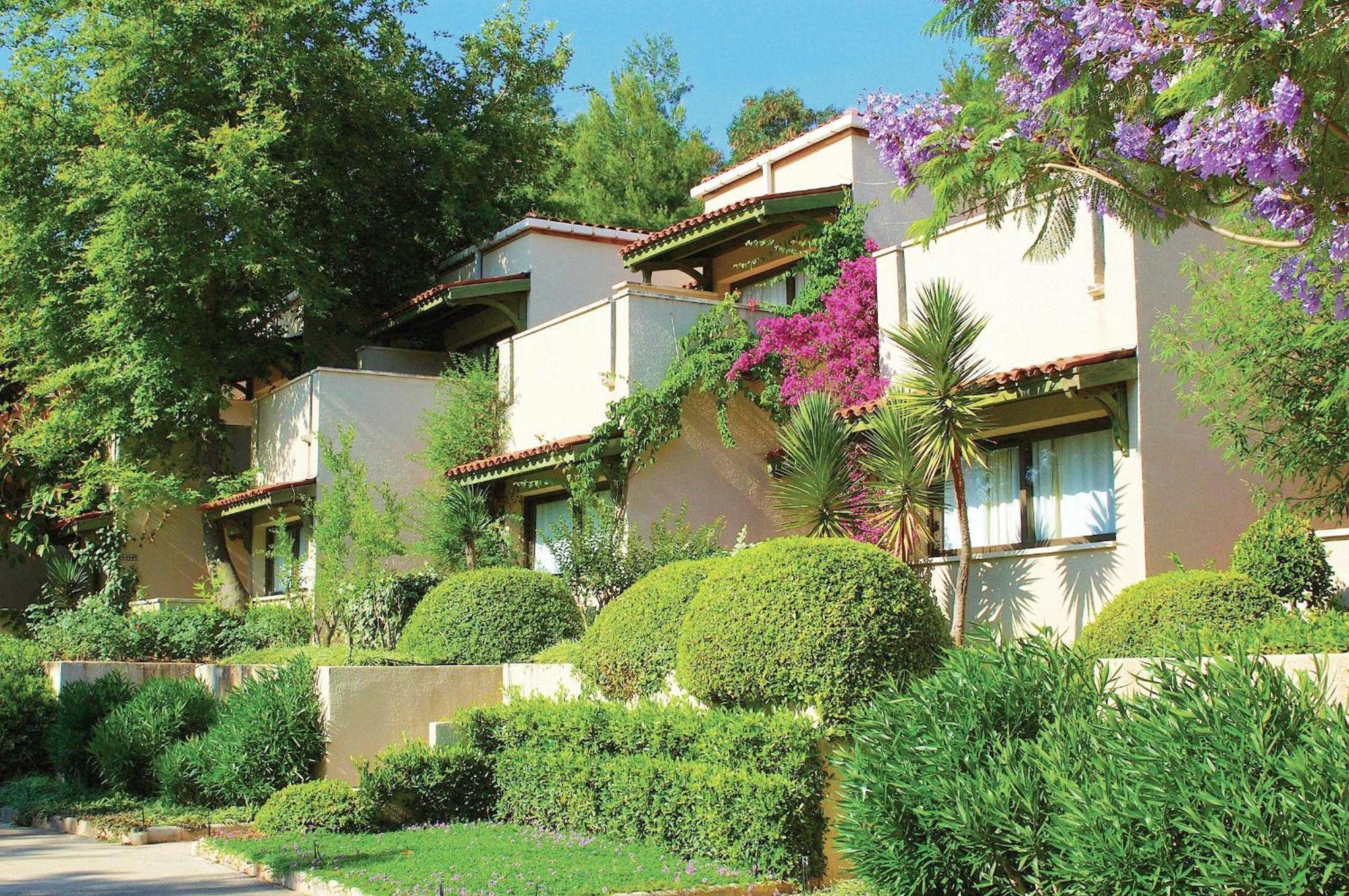 Labranda Mares Marmaris Hotel Dış mekan fotoğraf The Odalys Club resort in Saint-Raphaël